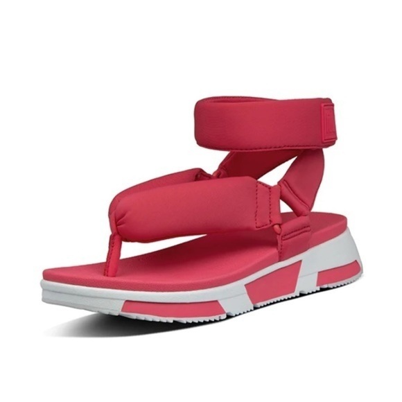 Fitflop Elsa Padded Back Strap Sandals in Hot Pink | 7 - Picture 3 of 9